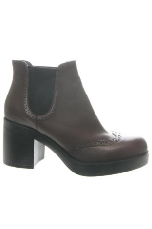 Botine de damă Alesya, Mărime 39, Culoare Maro, Preț 697,37 Lei
