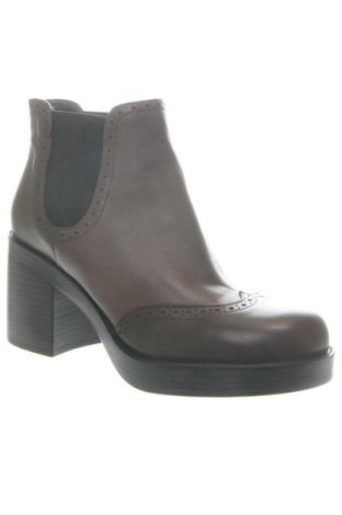 Damen Stiefeletten Alesya, Größe 39, Farbe Braun, Preis € 135,55