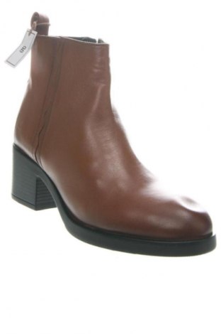 Γυναικεία μποτάκια Bagatt, Μέγεθος 42, Χρώμα Καφέ, Τιμή 164,99 €