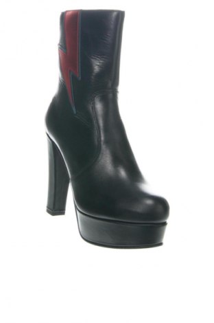 Γυναικεία μποτάκια Buffalo, Μέγεθος 39, Χρώμα Μαύρο, Τιμή 97,06 €