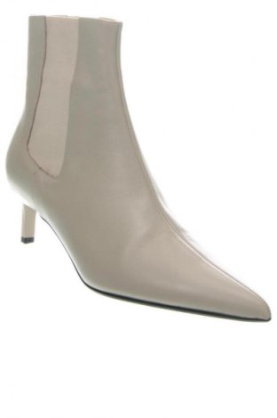 Damen Stiefeletten Calvin Klein, Größe 40, Farbe Beige, Preis 269,99 €