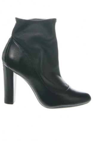 Γυναικεία μποτάκια Calvin Klein, Μέγεθος 36, Χρώμα Μαύρο, Τιμή 100,43 €