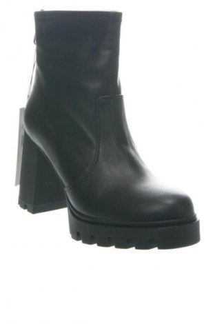 Damen Stiefeletten Calvin Klein Jeans, Größe 40, Farbe Schwarz, Preis 189,99 €