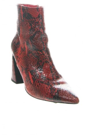 Női bokacsizma Cropp, Méret 39, Szín Sokszínű, Ár 8 729 Ft