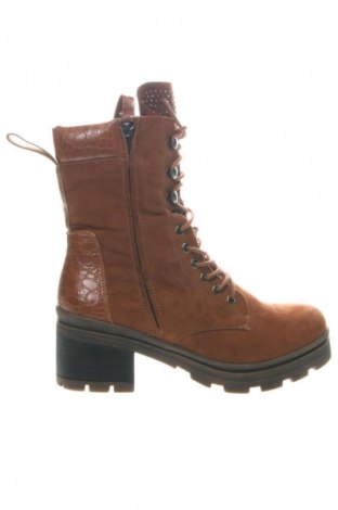 Дамски боти Erynn, Размер 40, Цвят Кафяв, Цена 113,39 лв.