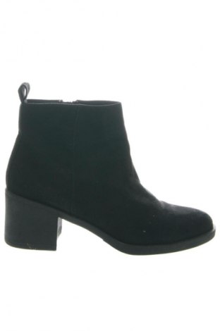 Dámské poltopánky H&M Divided, Veľkosť 38, Farba Čierna, Cena  32,27 €