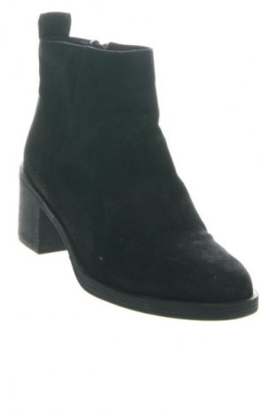 Dámské poltopánky H&M Divided, Veľkosť 38, Farba Čierna, Cena  32,27 €