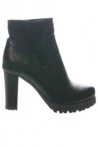 Дамски боти Ideal Shoes, Размер 40, Цвят Черен, Цена 100,70 лв.