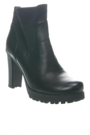 Дамски боти Ideal Shoes, Размер 40, Цвят Черен, Цена 100,70 лв.