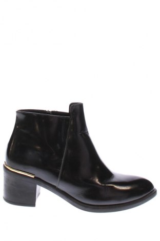 Damskie botki Il Passo, Rozmiar 40, Kolor Czarny, Cena 409,34 zł