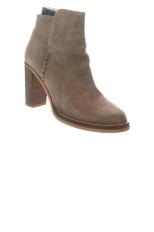 Дамски боти Massimo Dutti, Размер 39, Цвят Бежов, Цена 216,00 лв.