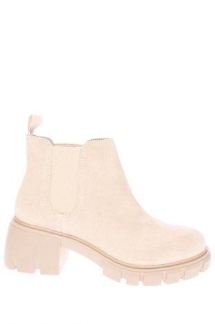 Дамски боти Steve Madden, Размер 39, Цвят Бежов, Цена 215,05 лв.