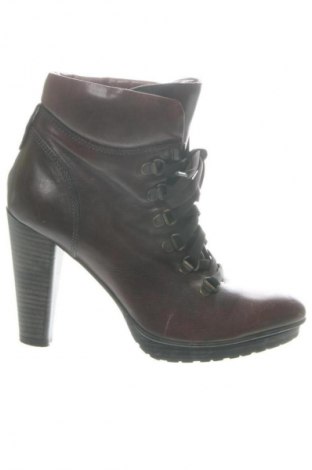 Dámské boty  Tamaris, Velikost 38, Barva Hnědá, Cena  1 782,00 Kč