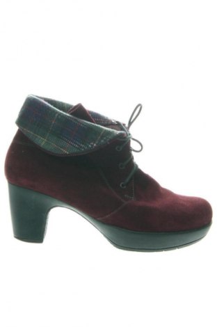 Дамски боти Think!, Размер 38, Цвят Многоцветен, Цена 258,04 лв.