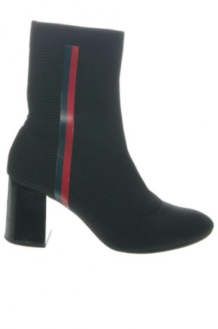 Dámské poltopánky Tommy Hilfiger, Veľkosť 38, Farba Čierna, Cena  55,79 €