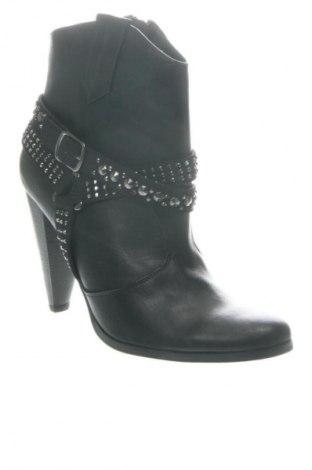 Дамски боти Unbranded, Размер 39, Цвят Черен, Цена 77,00 лв.