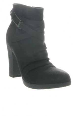 Дамски боти Unbranded, Размер 36, Цвят Черен, Цена 77,00 лв.