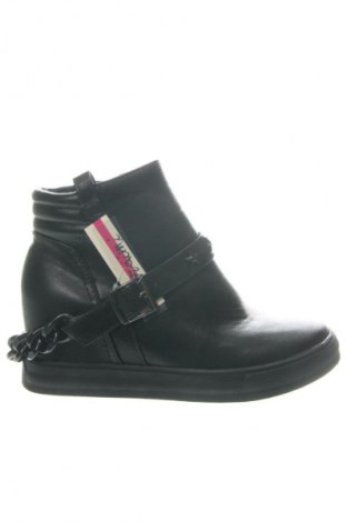 Botine de damă Unbranded, Mărime 39, Culoare Negru, Preț 202,63 Lei