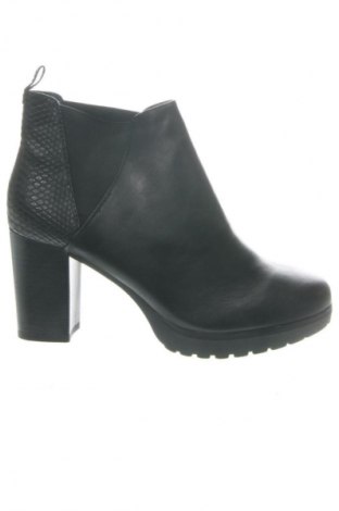 Botine de damă Unbranded, Mărime 39, Culoare Negru, Preț 202,63 Lei