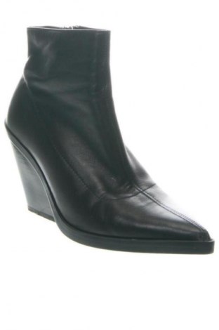 Női bokacsizma Zara, Méret 37, Szín Fekete, Ár 12 400 Ft