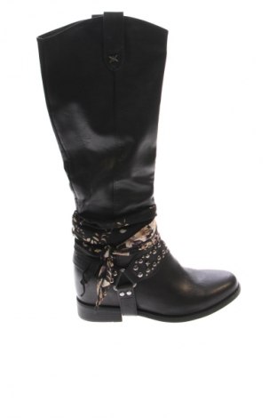 Damskie kozaki Chika 10, Rozmiar 41, Kolor Czarny, Cena 359,54 zł