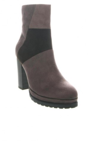 Damskie kozaki Migato, Rozmiar 36, Kolor Brązowy, Cena 359,54 zł