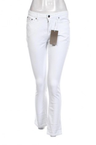 Дамски дънки Aniston, Размер M, Цвят Бял, Цена 37,99 лв.