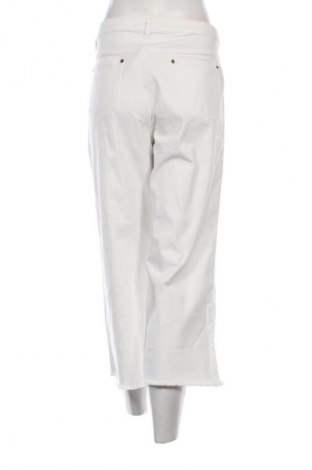 Дамски дънки Aniston, Размер L, Цвят Бял, Цена 46,99 лв.