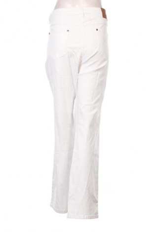 Damen Jeans Arizona, Größe XL, Farbe Weiß, Preis 30,99 €