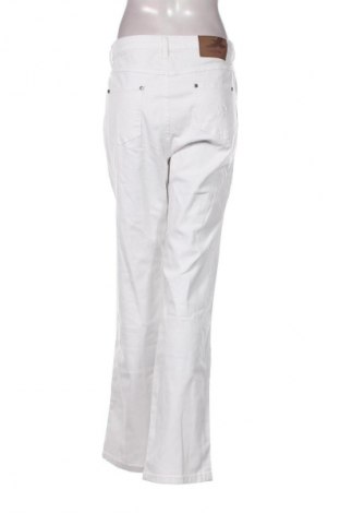 Дамски дънки Arizona, Размер L, Цвят Бял, Цена 46,99 лв.