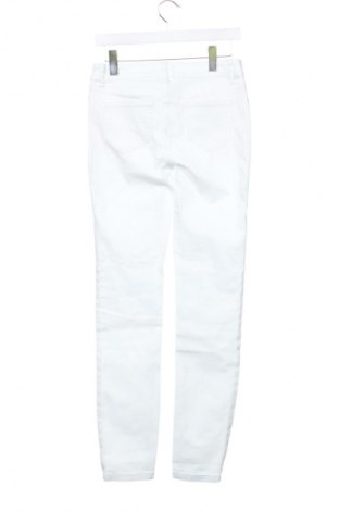 Дамски дънки Arizona, Размер XS, Цвят Бял, Цена 37,99 лв.