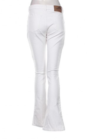 Damen Jeans Arizona, Größe M, Farbe Weiß, Preis € 30,99