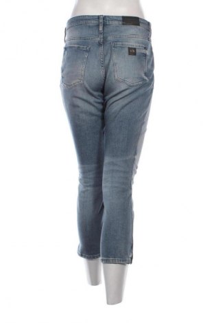 Damskie jeansy Armani Exchange, Rozmiar L, Kolor Niebieski, Cena 314,94 zł