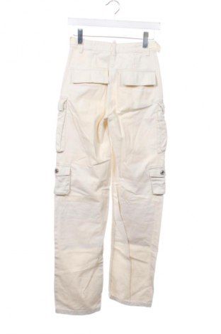 Női farmernadrág Bershka, Méret XXS, Szín Ekrü
, Ár 7 900 Ft