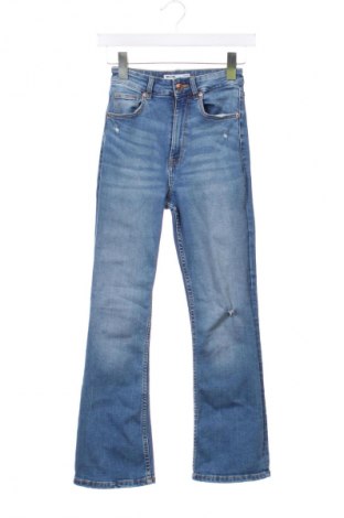 Dámské džíny  Bershka, Velikost XS, Barva Modrá, Cena  366,00 Kč