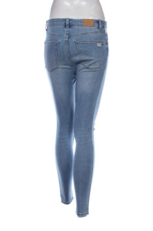 Blugi de femei Bershka, Mărime S, Culoare Albastru, Preț 77,17 Lei