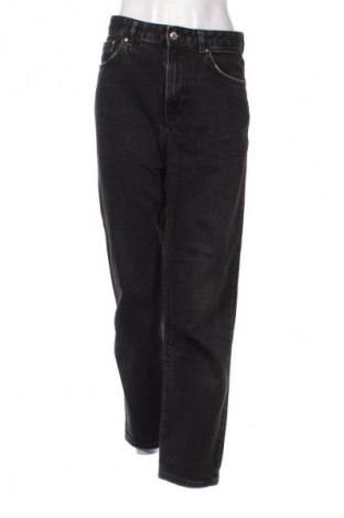 Dámske džínsy  Bershka, Veľkosť S, Farba Čierna, Cena  15,00 €