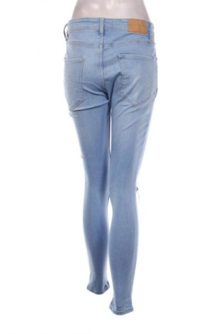 Damen Jeans Bershka, Größe M, Farbe Blau, Preis 6,99 €