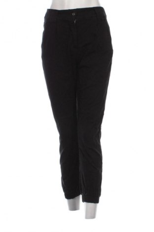Damen Jeans Bershka, Größe S, Farbe Schwarz, Preis € 14,99