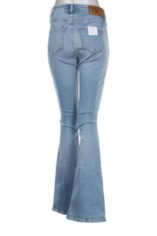 Női farmernadrág Calvin Klein Jeans, Méret S, Szín Kék, Ár 33 759 Ft