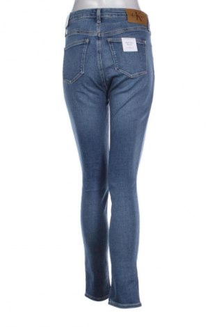 Damen Jeans Calvin Klein Jeans, Größe M, Farbe Blau, Preis 104,99 €