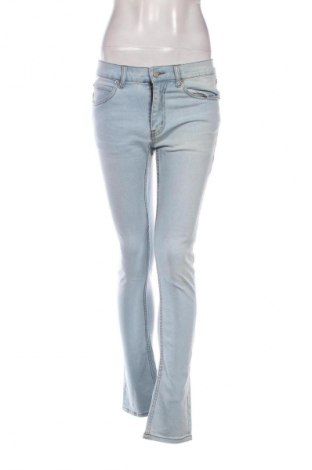 Дамски дънки Cheap Monday, Размер M, Цвят Син, Цена 41,00 лв.