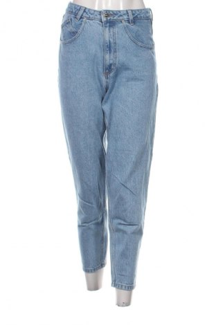 Damskie jeansy Cropp, Rozmiar S, Kolor Niebieski, Cena 87,43 zł