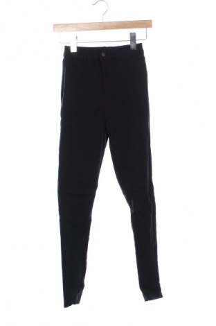 Damen Jeans Cropp, Größe XXS, Farbe Schwarz, Preis 20,97 €