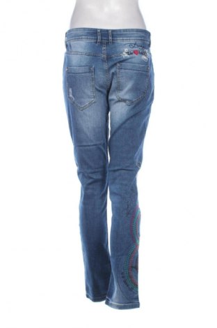 Dámske džínsy  Desigual, Veľkosť M, Farba Modrá, Cena  41,64 €