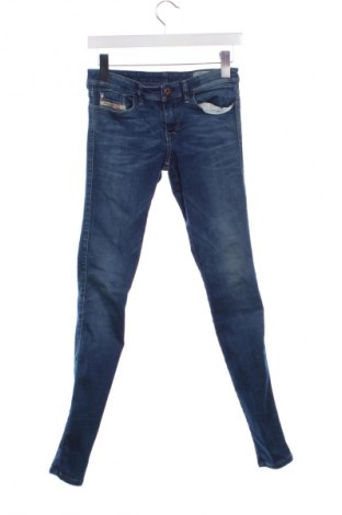 Дамски дънки Diesel, Размер S, Цвят Син, Цена 79,99 лв.