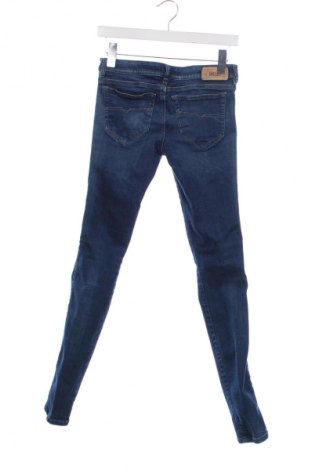 Дамски дънки Diesel, Размер S, Цвят Син, Цена 79,99 лв.
