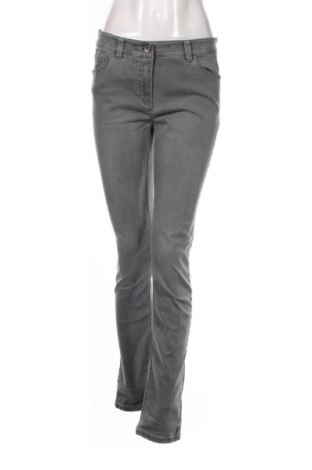 Дамски дънки Gerry Weber, Размер XL, Цвят Сив, Цена 75,00 лв.
