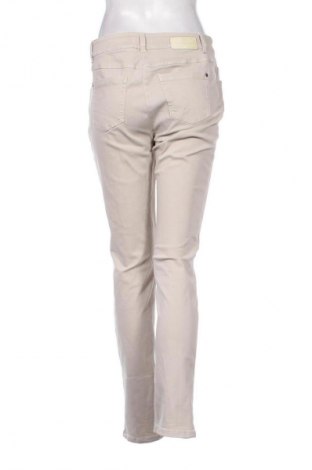 Damen Jeans Gerry Weber, Größe L, Farbe Beige, Preis 38,27 €
