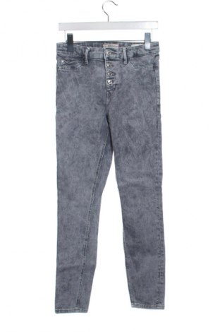 Blugi de femei Guess, Mărime M, Culoare Gri, Preț 127,99 Lei